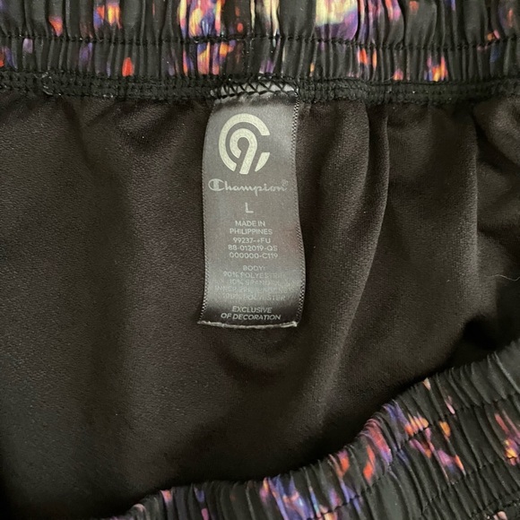 Champion C-9 Active Running Shorts w/ built in inner brief & pocket. Size L - Picture 3 of 3